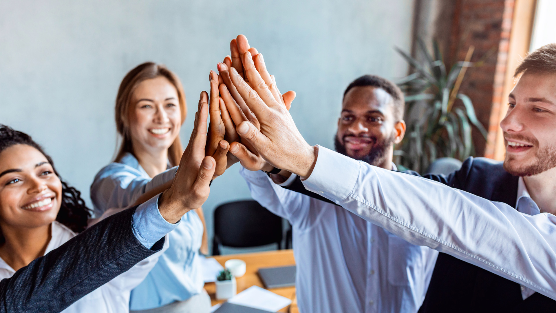 Nous aidons les particuliers, les entreprises et les institutions à construire, préserver et gérer leurs collaborateurs.